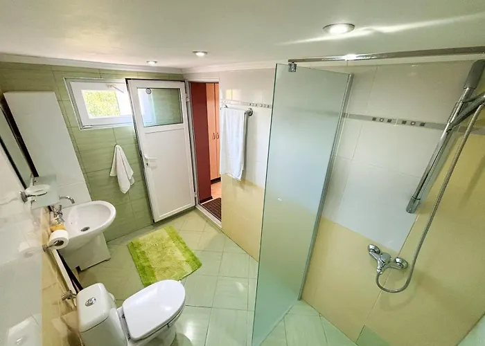 партерен Sunny Garden 아파트 *