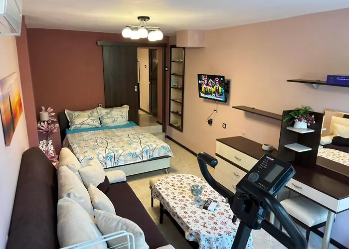 партерно студио * Ахтопол